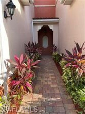 20131 Estero Gardens CIR 102, Estero, FL 33928