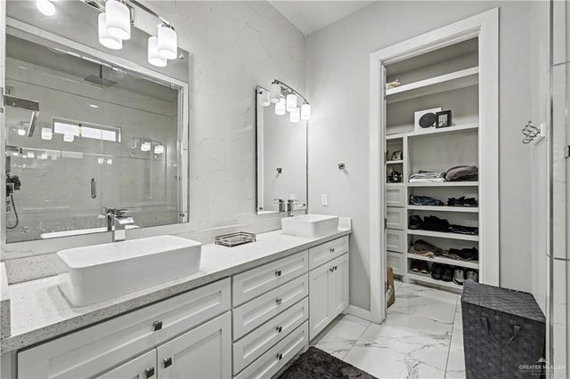 2921 La Puerta Avenue, Edinburg, TX 78541