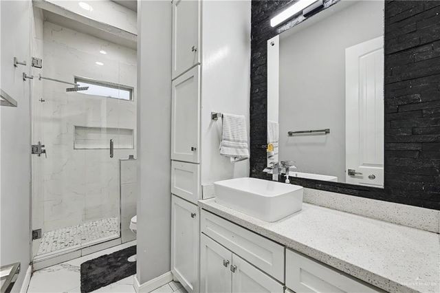 2921 La Puerta Avenue, Edinburg, TX 78541