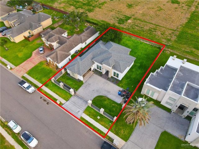 2921 La Puerta Avenue, Edinburg, TX 78541