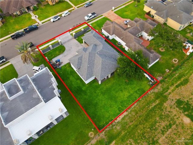 2921 La Puerta Avenue, Edinburg, TX 78541