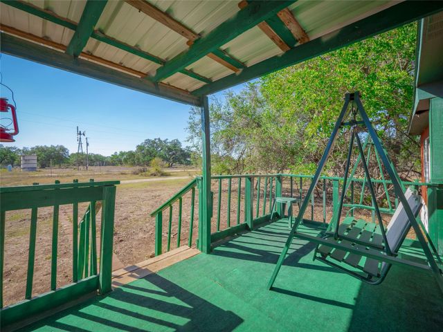 2525 Hugo RD, San Marcos, TX 78666