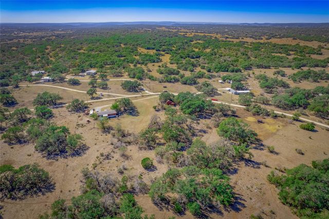 2525 Hugo RD, San Marcos, TX 78666