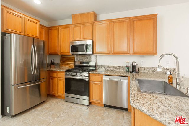 25554 Huxley Drive, Stevenson Ranch, CA 91381