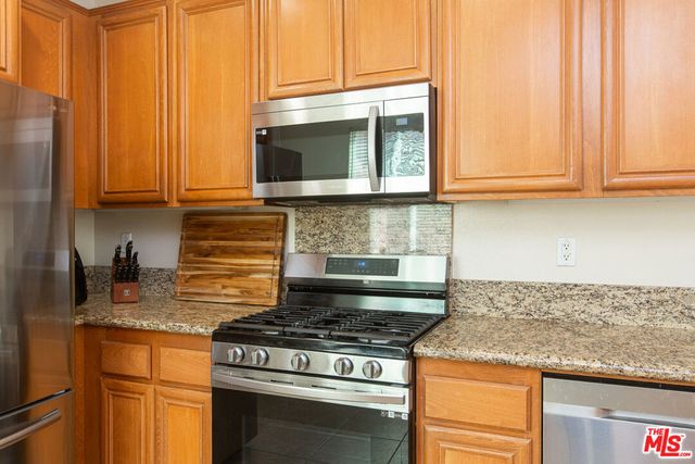 25554 Huxley Drive, Stevenson Ranch, CA 91381