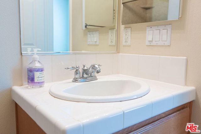 25554 Huxley Drive, Stevenson Ranch, CA 91381