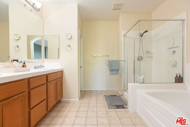 25554 Huxley Drive, Stevenson Ranch, CA 91381