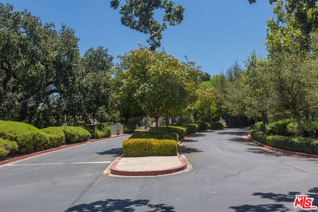25554 Huxley Drive, Stevenson Ranch, CA 91381