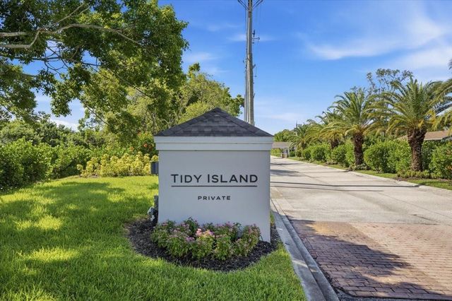 13 TIDY ISLAND BOULEVARD 13, Bradenton, FL 34210