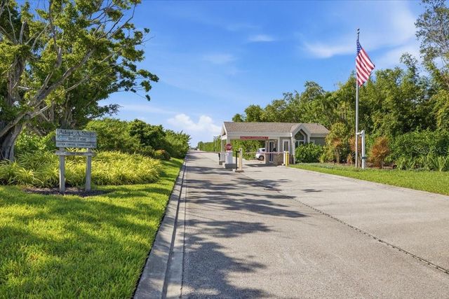 13 TIDY ISLAND BOULEVARD 13, Bradenton, FL 34210