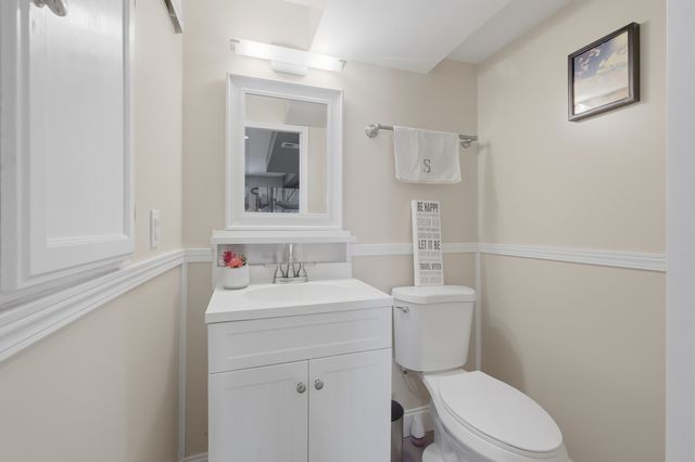 4129 Main Street, Downers Grove, IL 60515
