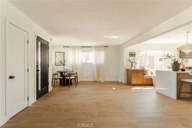 5145 6th, Los Angeles, CA 90043