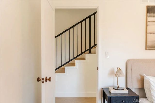 5145 6th, Los Angeles, CA 90043