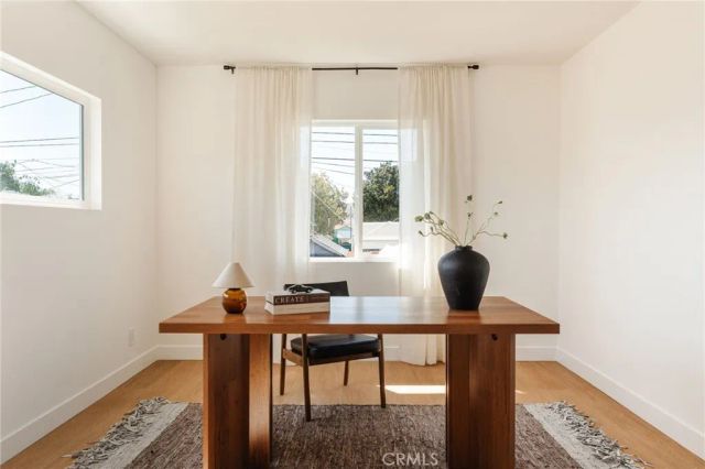 5145 6th, Los Angeles, CA 90043