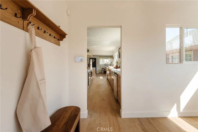 5145 6th, Los Angeles, CA 90043