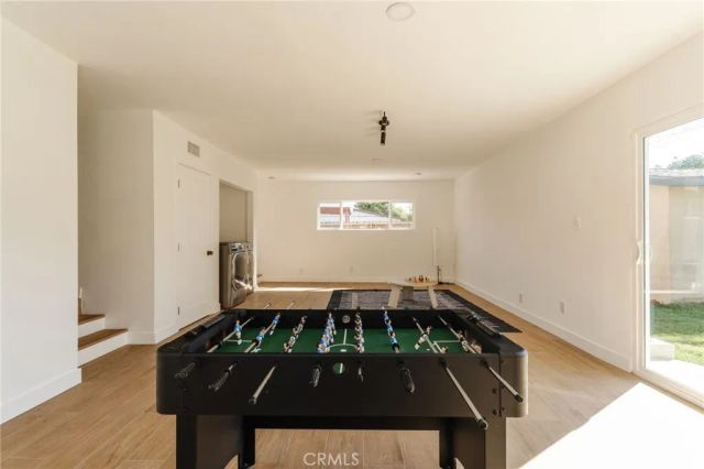 5145 6th, Los Angeles, CA 90043