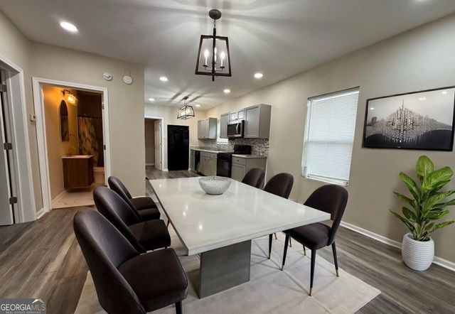 1097 Fortress Avenue SW, Atlanta, GA 30315