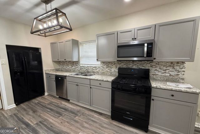 1097 Fortress Avenue SW, Atlanta, GA 30315