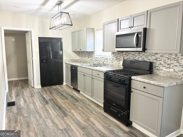 1097 Fortress Avenue SW, Atlanta, GA 30315