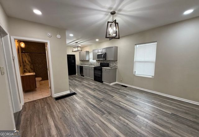 1097 Fortress Avenue SW, Atlanta, GA 30315