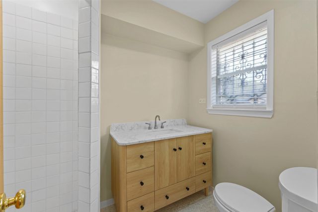 223 N Crest Street, Lancaster, TX 75146