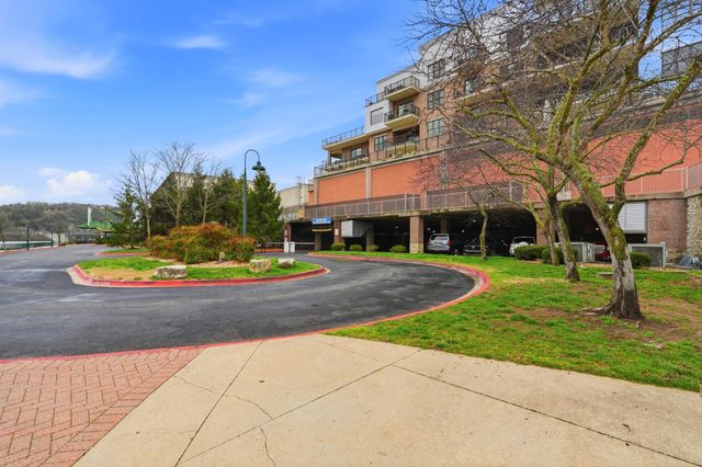 10202 Branson Landing Boulevard 202, Branson, MO 65616