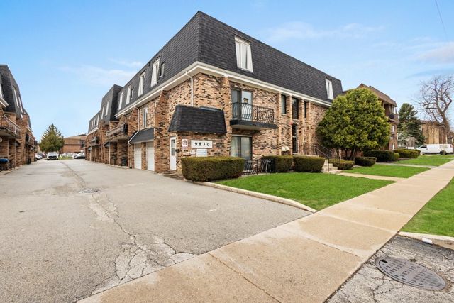 9830 Sayre Avenue 6, Chicago Ridge, IL 60415