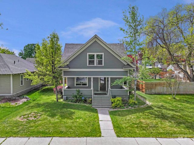145 9th Ave N, Twin Falls, ID 83301