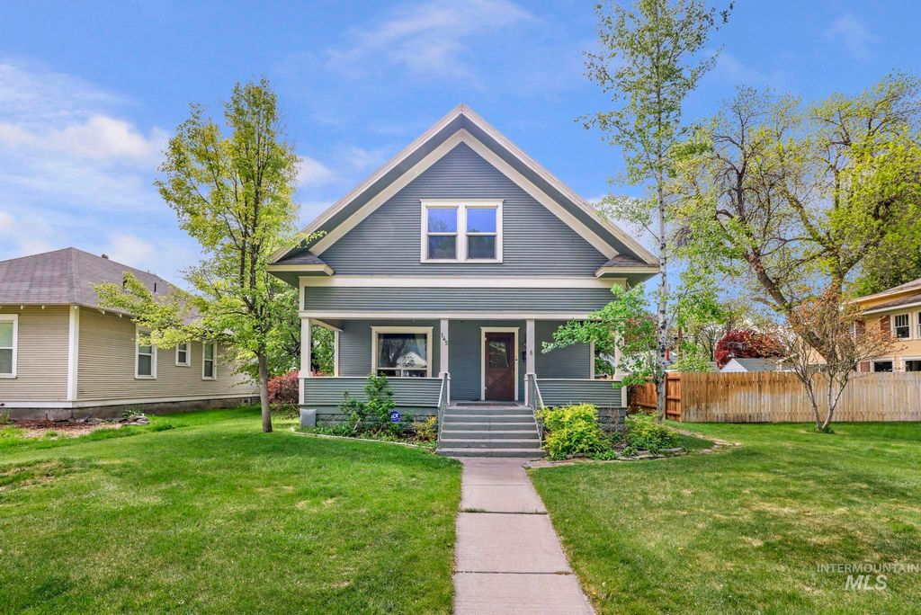 145 9th Ave N, Twin Falls, ID 83301