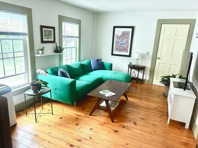 41-43 North Main, Northampton, MA 01062