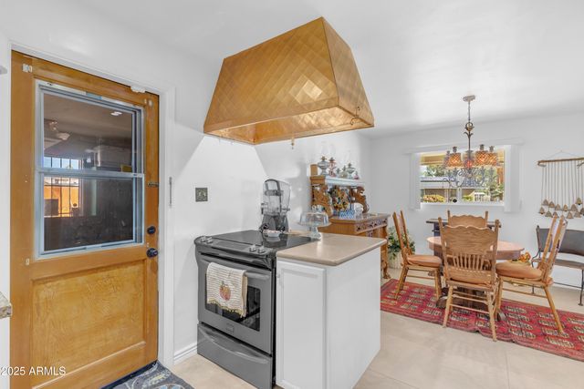 5480 E AKRON Street, Mesa, AZ 85205