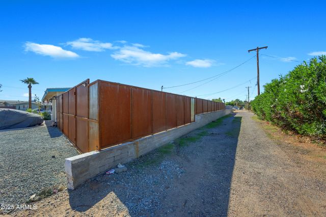 5480 E AKRON Street, Mesa, AZ 85205