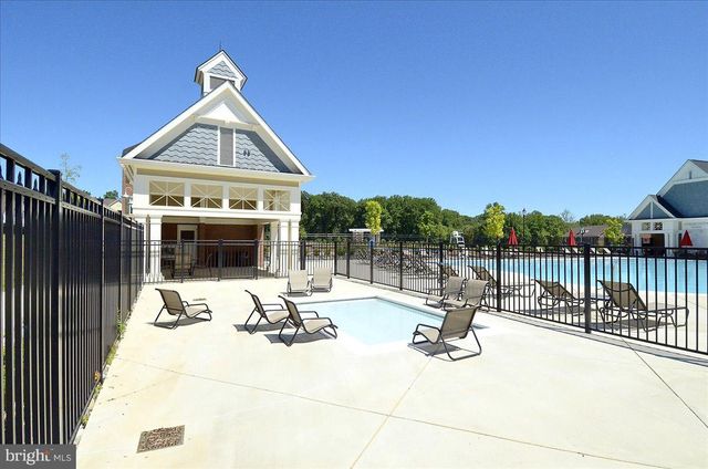 452 EXCHANGE AVE., Gaithersburg, MD 20878