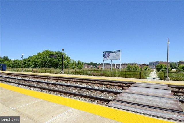 452 EXCHANGE AVE., Gaithersburg, MD 20878