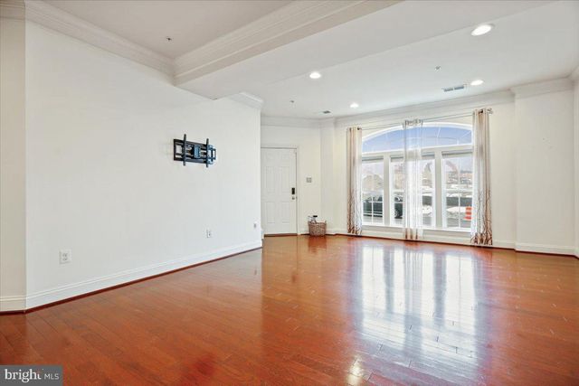 452 EXCHANGE AVE., Gaithersburg, MD 20878