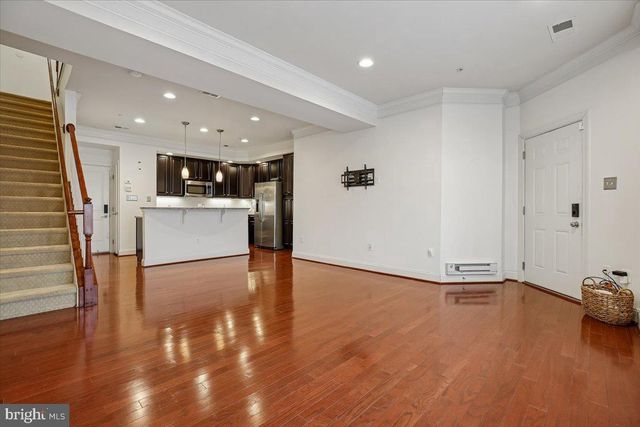 452 EXCHANGE AVE., Gaithersburg, MD 20878