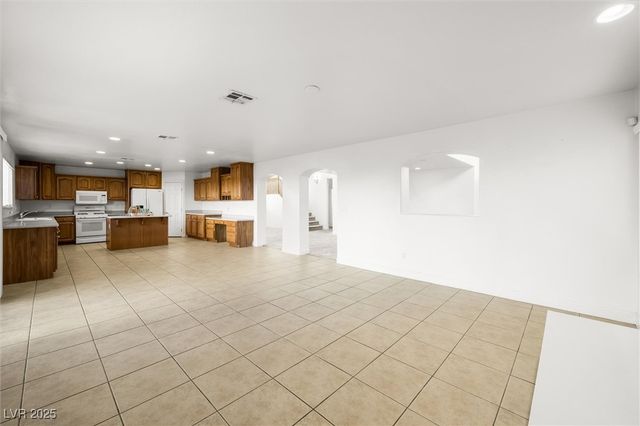 5388 Winning Spirit Lane, Las Vegas, NV 89113