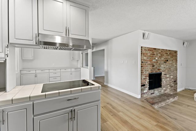 122 Harber Ct, Sacramento, CA 95864