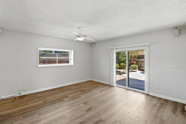 122 Harber Ct, Sacramento, CA 95864