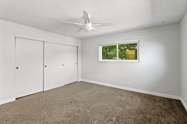 122 Harber Ct, Sacramento, CA 95864