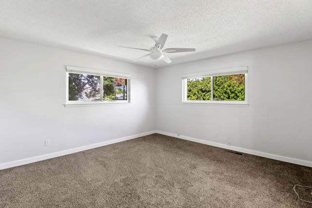 122 Harber Ct, Sacramento, CA 95864