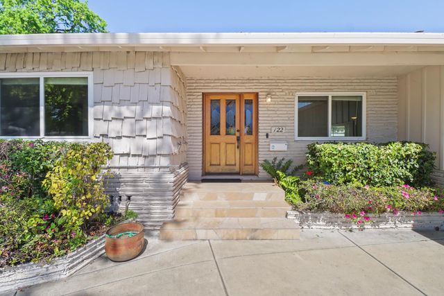 122 Harber Ct, Sacramento, CA 95864