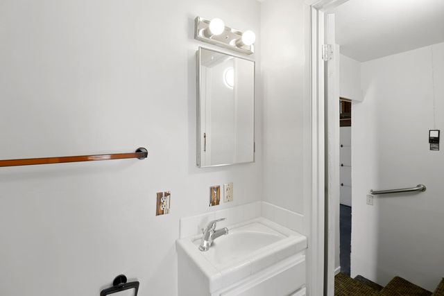 122 Harber Ct, Sacramento, CA 95864