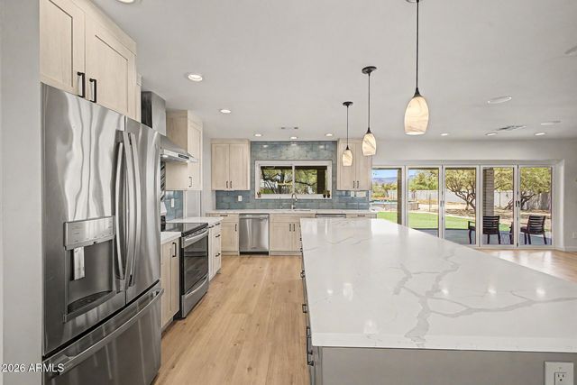 1240 E Paint Your Wagon Trail, Phoenix, AZ 85085
