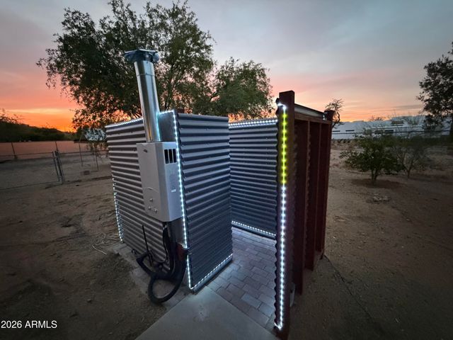 1240 E Paint Your Wagon Trail, Phoenix, AZ 85085