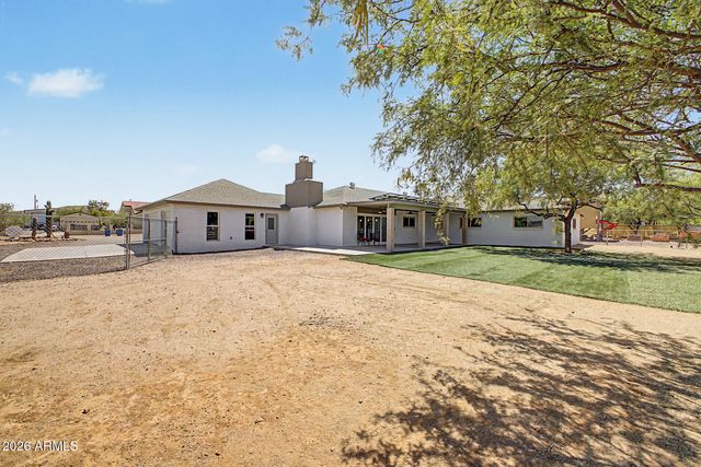 1240 E Paint Your Wagon Trail, Phoenix, AZ 85085
