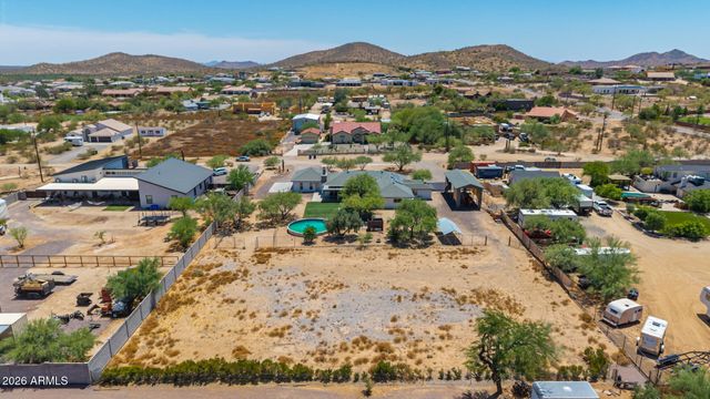 1240 E Paint Your Wagon Trail, Phoenix, AZ 85085