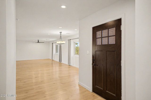 1240 E Paint Your Wagon Trail, Phoenix, AZ 85085