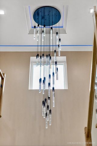 6090 Belmont Road, Downers Grove, IL 60516