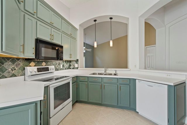 4024 FOREST ISLAND DRIVE, Orlando, FL 32826